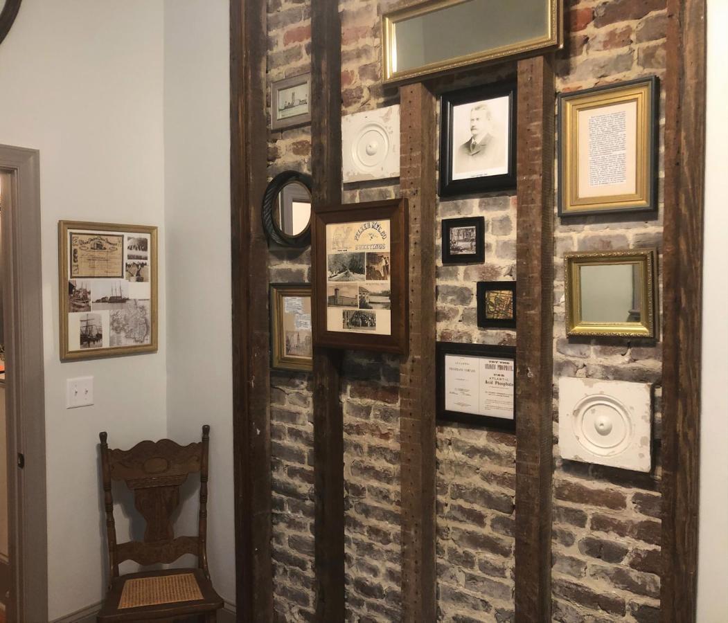 Daybed With Trundle In The Beautiful Ashley Inn 4 Blocks From King St Charleston Bagian luar foto