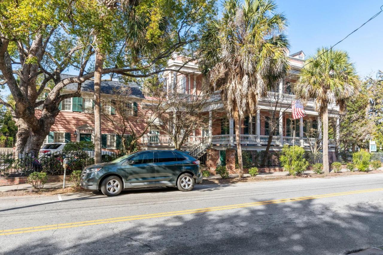 Daybed With Trundle In The Beautiful Ashley Inn 4 Blocks From King St Charleston Bagian luar foto