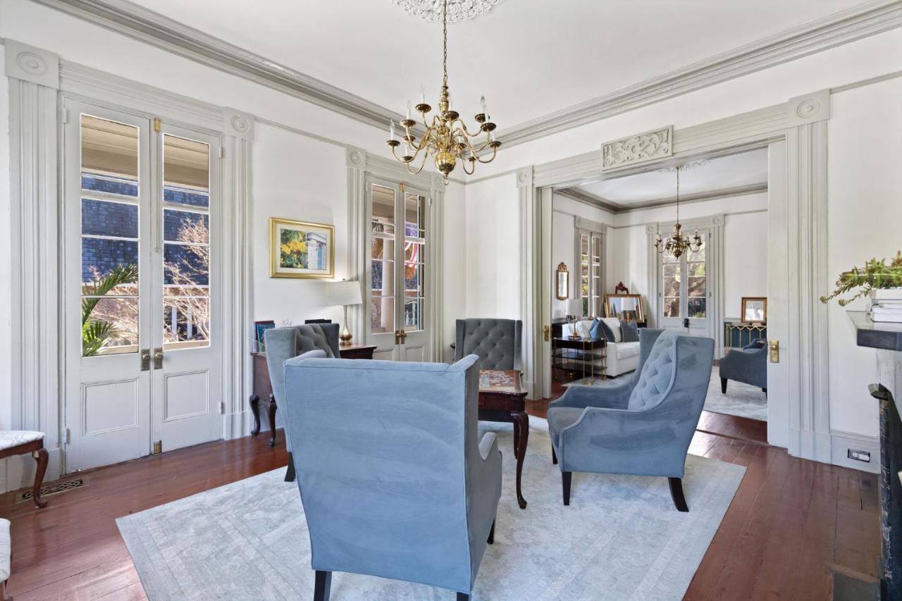 Daybed With Trundle In The Beautiful Ashley Inn 4 Blocks From King St Charleston Bagian luar foto