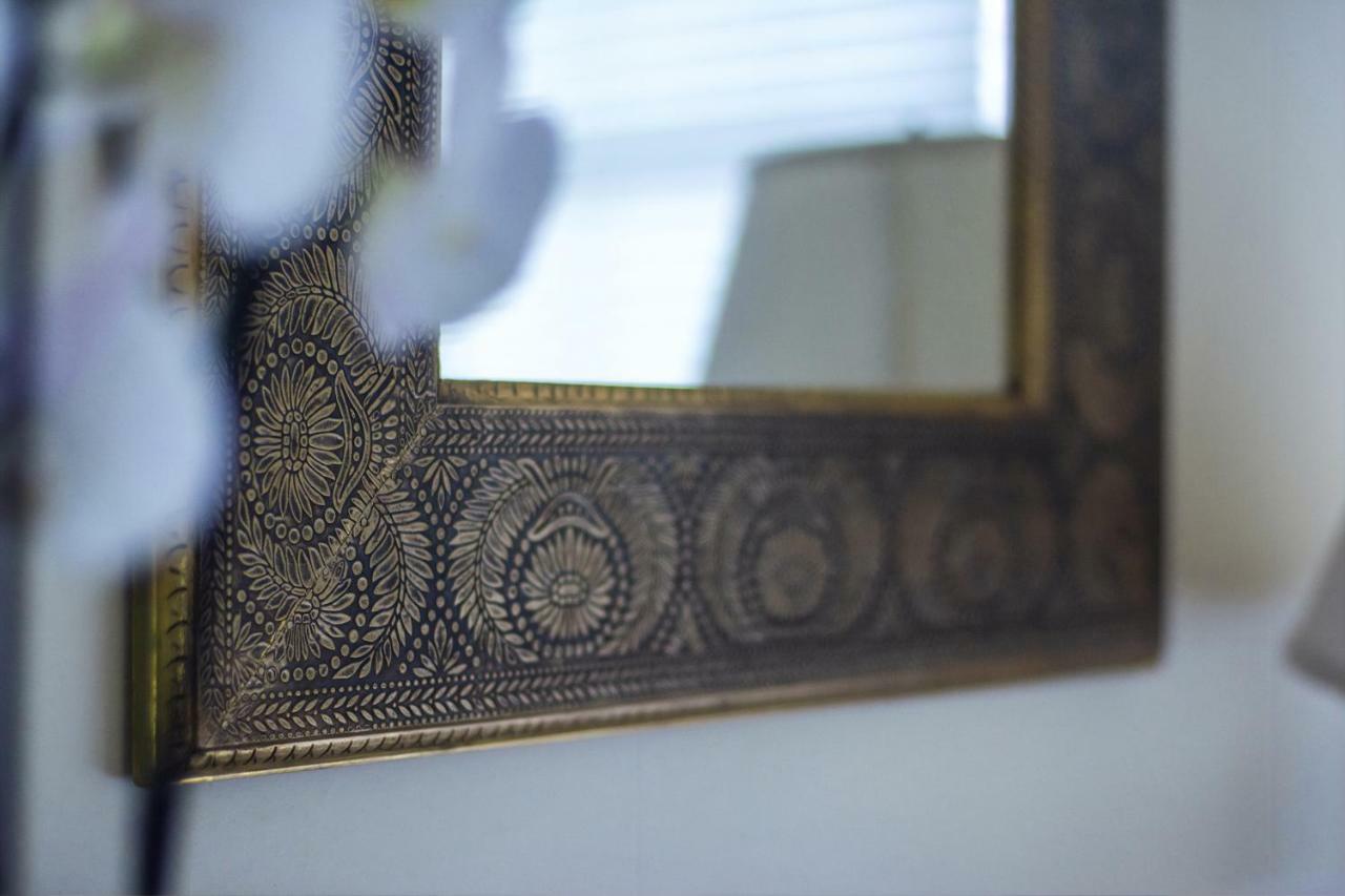 Daybed With Trundle In The Beautiful Ashley Inn 4 Blocks From King St Charleston Bagian luar foto