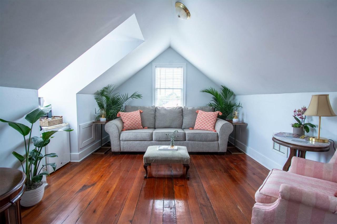 Daybed With Trundle In The Beautiful Ashley Inn 4 Blocks From King St Charleston Bagian luar foto