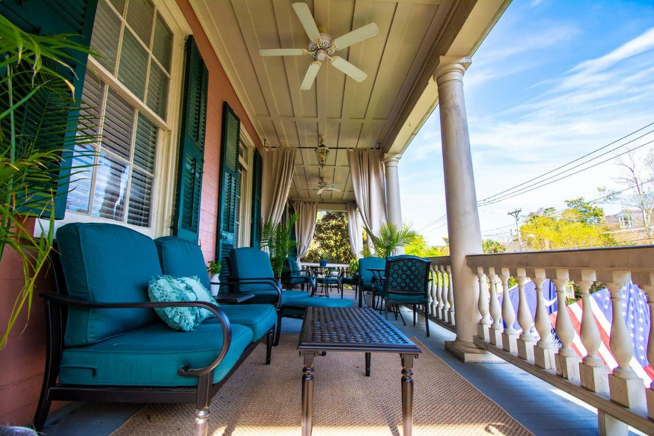 Daybed With Trundle In The Beautiful Ashley Inn 4 Blocks From King St Charleston Bagian luar foto