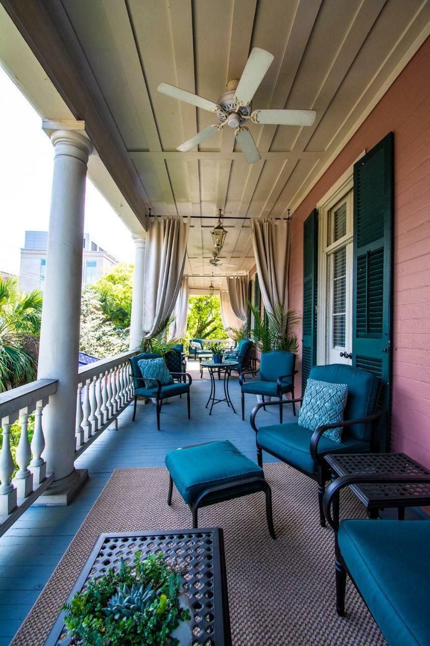 Daybed With Trundle In The Beautiful Ashley Inn 4 Blocks From King St Charleston Bagian luar foto